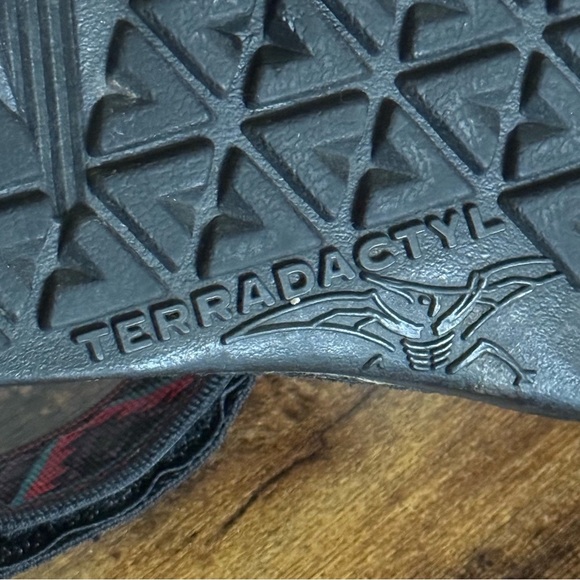 Teva Terradactyl Men’s Size 12 Outdoor Sport Sandals – Purple/Red/Teal Pattern - Picture 8 of 8